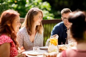 what is a halfway house